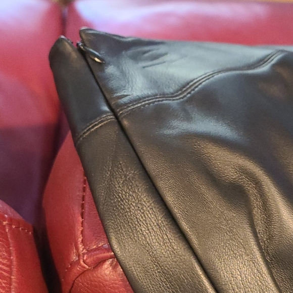 Lord & Taylor 100% leather skirt - Picture 6 of 6